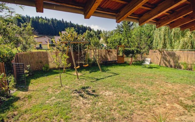 Cozy Chalet in Saint-quirin With Private Garden