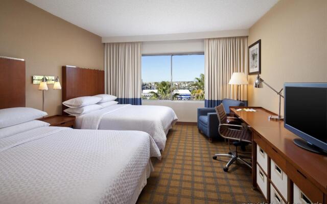 Four Points by Sheraton Los Angeles International Airport (США)