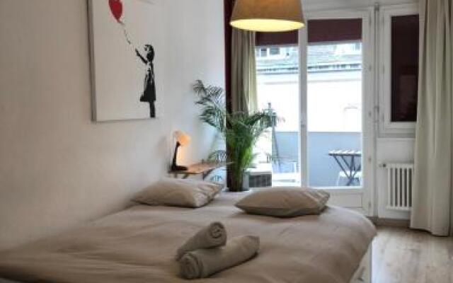 Cool & Central 2 Bedroom In Heart Of Eaux-Vives