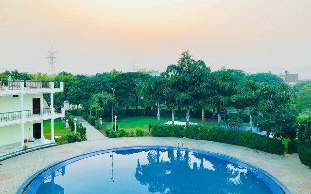 Shakunt Resort