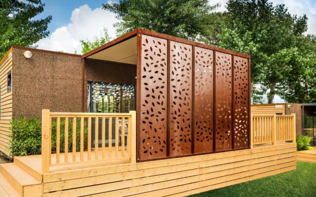 Hu Montescudaio Village