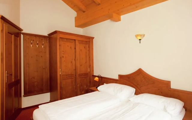 Chalet in Saalbach Near Ski Lift