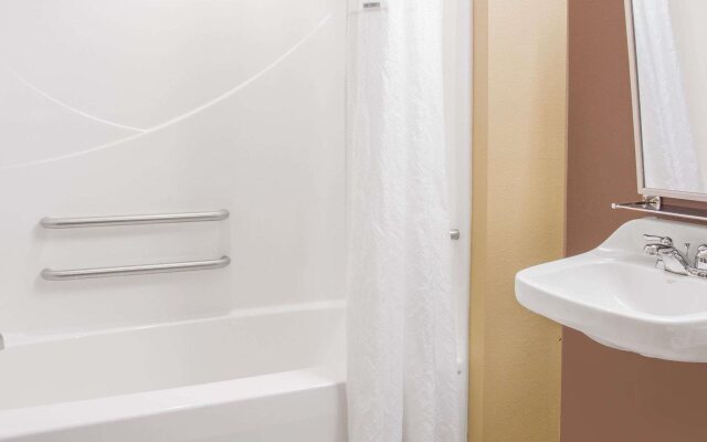 SureStay Plus Hotel by Best Western Buckhannon