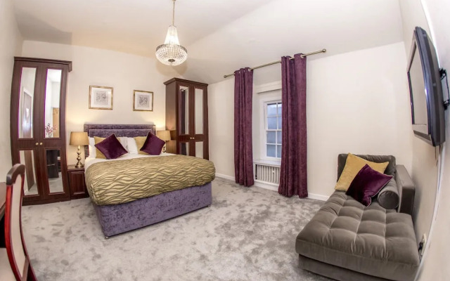 Royal Goat Hotel