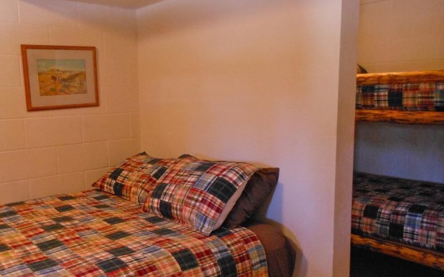 Lodgepole Lower - 3 Br Condo