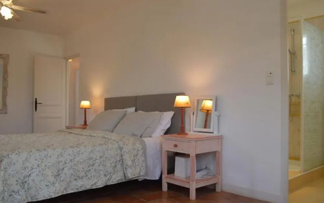 Rural Villa in Lorgues With a Private Pool