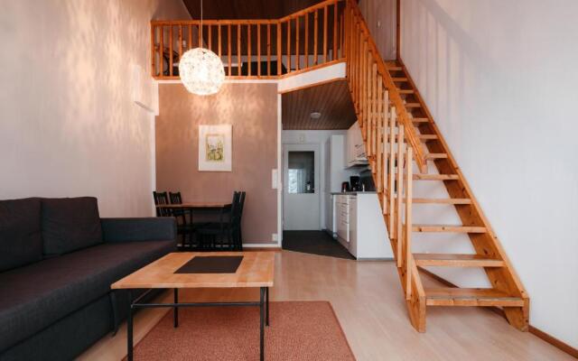 Lapland Hotels Sirkantähti