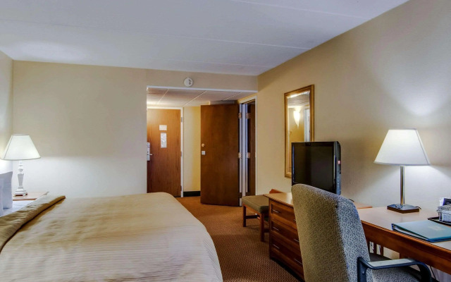 Quality Hotel and Conference Center Bluefield