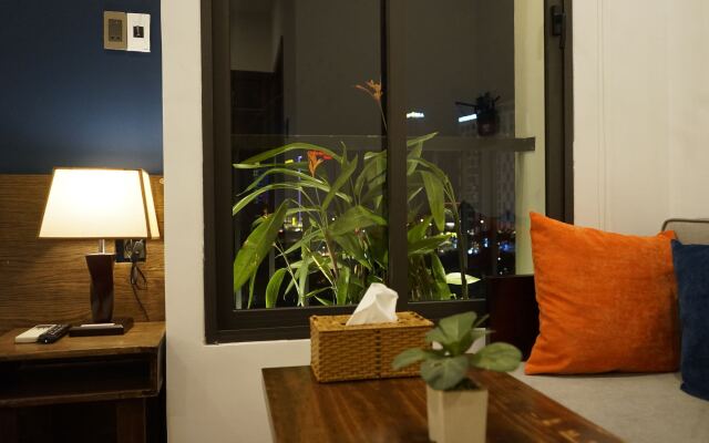 Oasis Hotel & Apartment