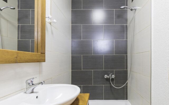 Apartment Vir
