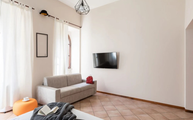 A World Aparts - 40 Sforza