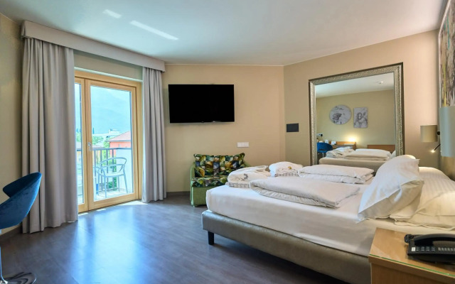 Parc Hotel Flora