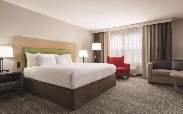 Country Inn & Suites by Radisson, Dubuque, IA