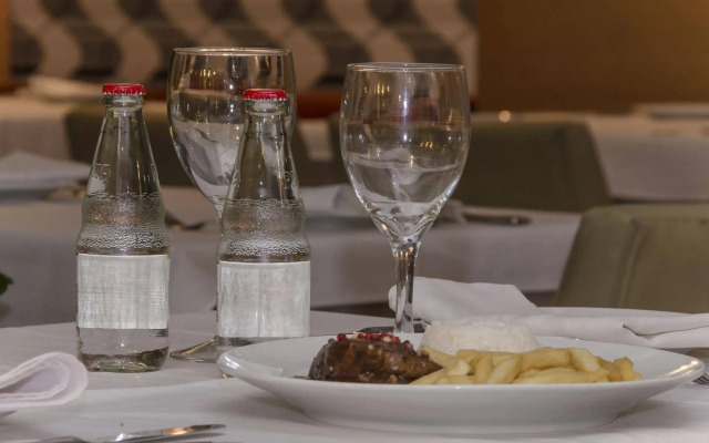 Hotel Adrianópolis All Suites