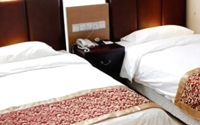 Tairui Fashion Hotel