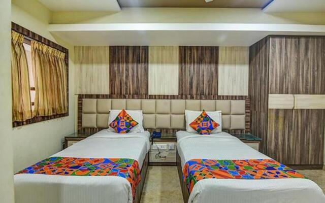 FabHotel Central Palace