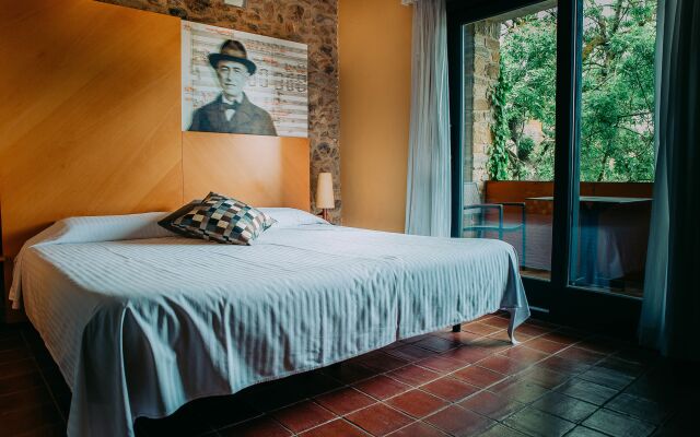 Hotel Arcs de Monells