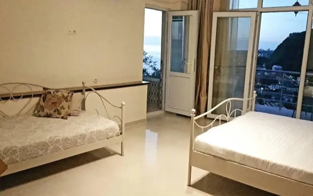 Calypso Kvariati Inn