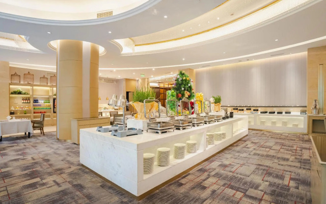 Shunhui Century Baden Hotel