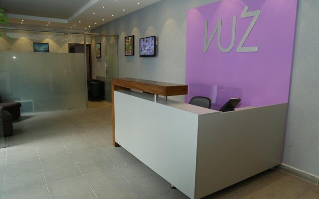 VU'Z Hotel Apt