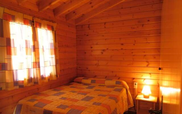 Attractive Bungalow With a Covered Terrace, Near the Beach