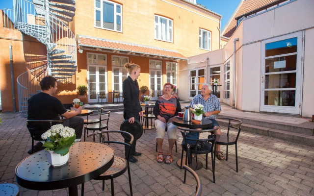 Hotel Vinhuset
