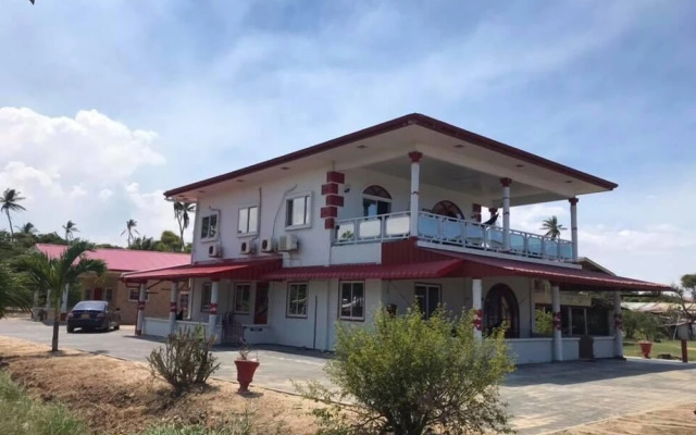 Zeedijk Resort Nickerie