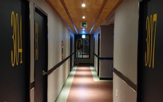 Motel Good Guy