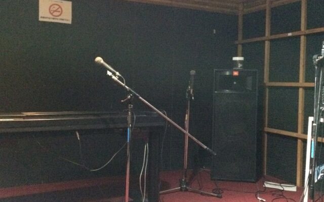 Music Oasis Snow Angel in Kitashiga