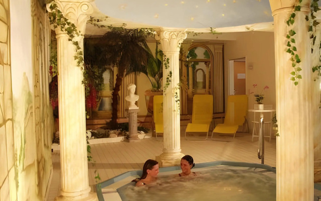 Hotel Maasberg Therme