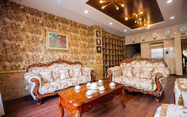 Hoa Sen Hotel 103