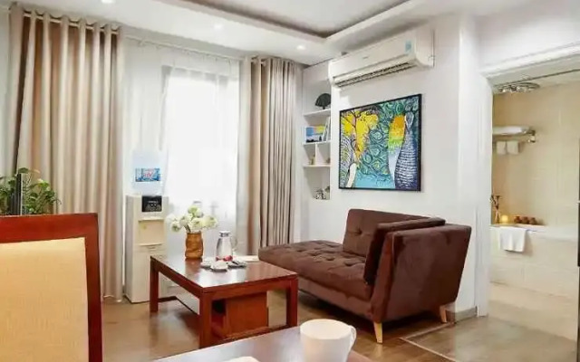 Poonsa Cau Giay Apartment