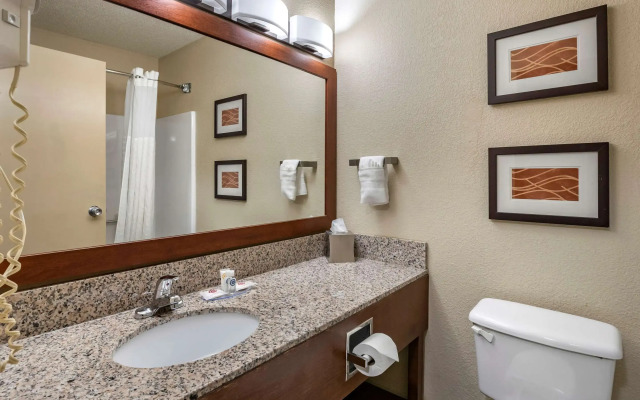 Comfort Inn Moline - Quad Cities