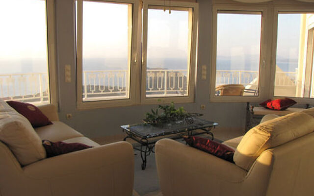 Stargazer Villa