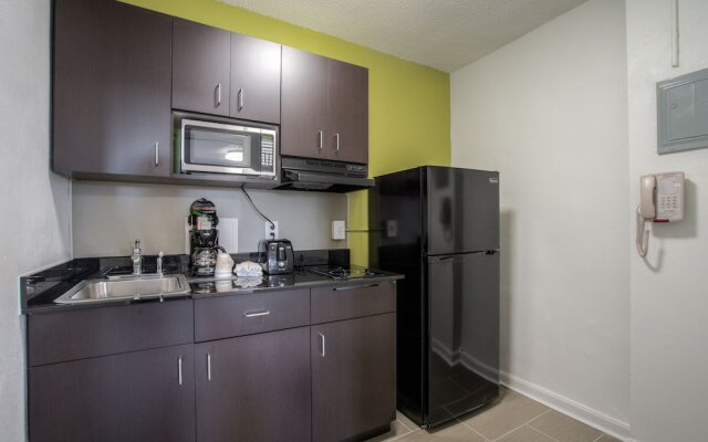 Studio 6 Kansas City, MO - Downtown