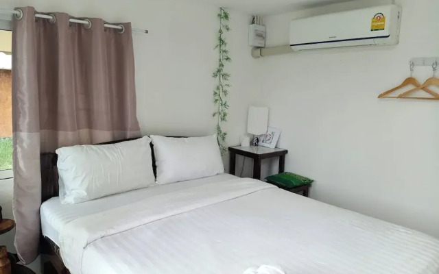 The Forest Hill Cafe & Homestay