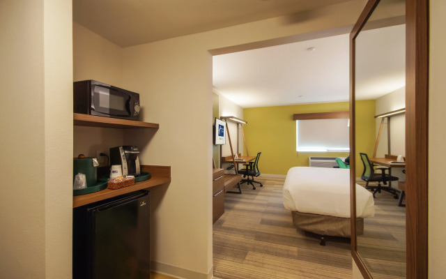 Holiday Inn Express Mira Mesa-San Diego by IHG