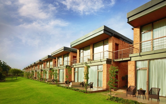 The Gateway Resort Damdama Lake Gurgaon