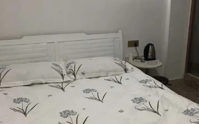 Shanghai Yuxiang Fashion Hotel