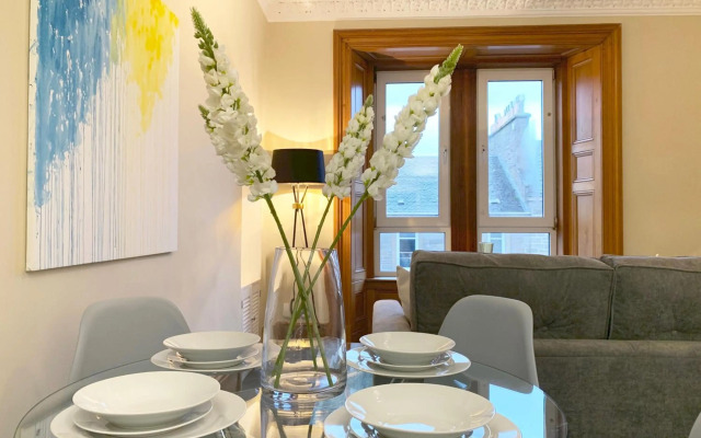 Forest Park Apartment