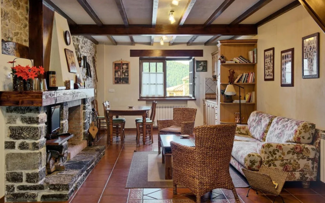 Apartamentos Llugarón