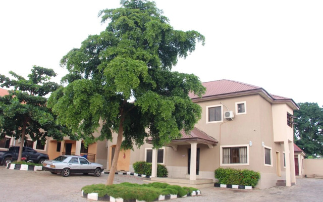 Lily Grand Hotel Lokoja