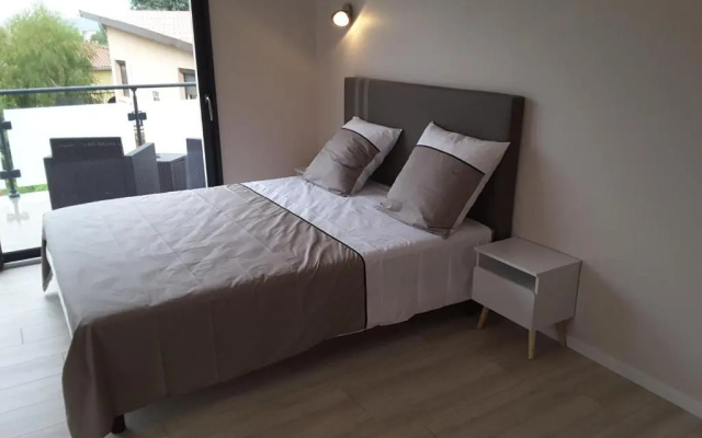 Villa'vi Lyon Est Chambres d'Hôtes