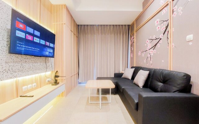 Modern Look And Cozy 1Br Branz Bsd City Apartment