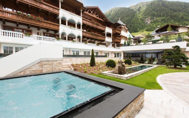 Hotel Trofana Royal