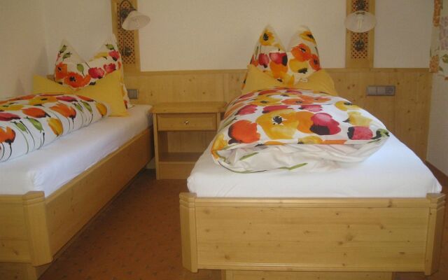 Tourist Hotel Boehm