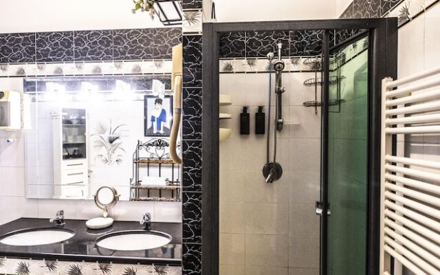 Trastevere 2 BR Cozy Apartment