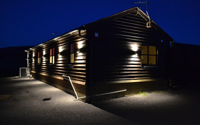 The Chiltern Lodges at Upper Farm Henton