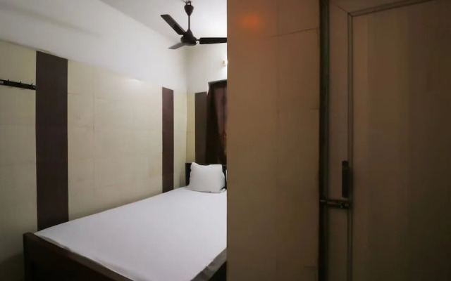 Silver Woods by OYO Rooms