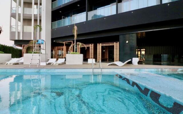 Brand New Studio Apartment with Balcony